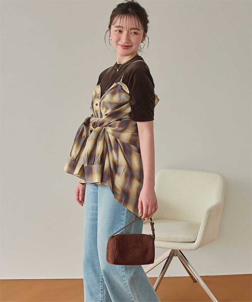 titivate(ティティベイト)の「シアーベロア半袖Tシャツ(Tシャツ/カットソー・レディース・ネイビー/ベージュ/グリーン/ブラウン/アイボリー/ブラック・L/M/S)」の19枚目の写真