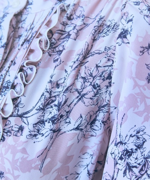 marun（マルン）の「＜大きいサイズ＞プリーツデザインフレア袖ワンピース　marun（ワンピース・レディース・グレー系/パープル系/ブルー系・5L/4L/3L/LL/L）」の17枚目の写真