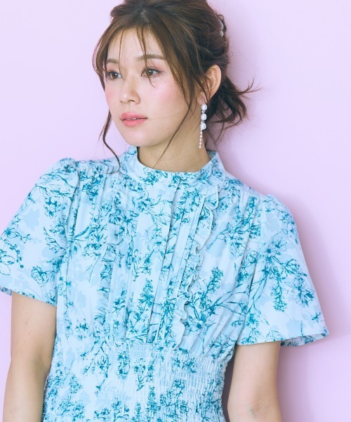 marun（マルン）の「＜大きいサイズ＞プリーツデザインフレア袖ワンピース　marun（ワンピース・レディース・グレー系/パープル系/ブルー系・5L/4L/3L/LL/L）」の22枚目の写真