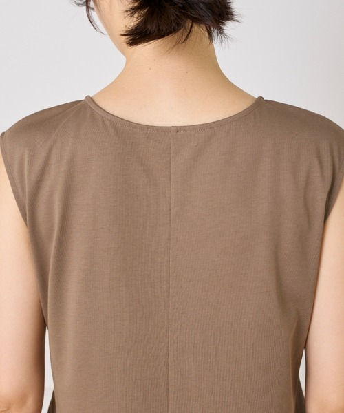 INED（イネド）の「【UVカット】フレアカットワンピース（ワンピース・レディース・モカ/ブラック・9号/11号）」の11枚目の写真