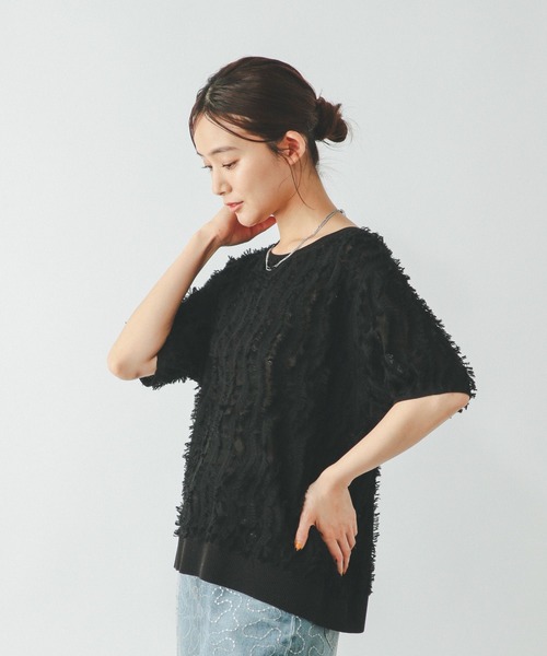 GLOBAL WORK（グローバルワーク）の「シアーフリンジプルオーバー半袖/492458（Tシャツ/カットソー・レディース・オフホワイト/ライトグレー/ブラック・LARGE/MEDIUM）」の11枚目の写真