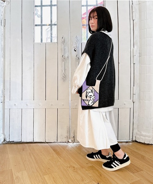 ROOTOTE(ルートート)の「IPベビールーPeanuts-9T(ショルダーバッグ・レディース・サックスブルー/ブルー/ホワイト系その他/コーラル/ベージュ・FREE)」の11枚目の写真