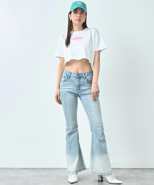 ANAP(アナップ)の「クロップド ネオンロゴ Tシャツ(Tシャツ/カットソー・レディース・ブラック/ピンク/ホワイト・FREE)」の15枚目の写真