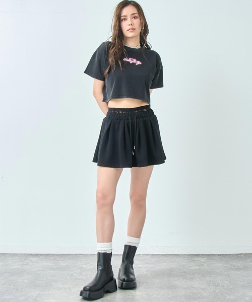 ANAP(アナップ)の「クロップド ネオンロゴ Tシャツ(Tシャツ/カットソー・レディース・ブラック/ピンク/ホワイト・FREE)」の19枚目の写真