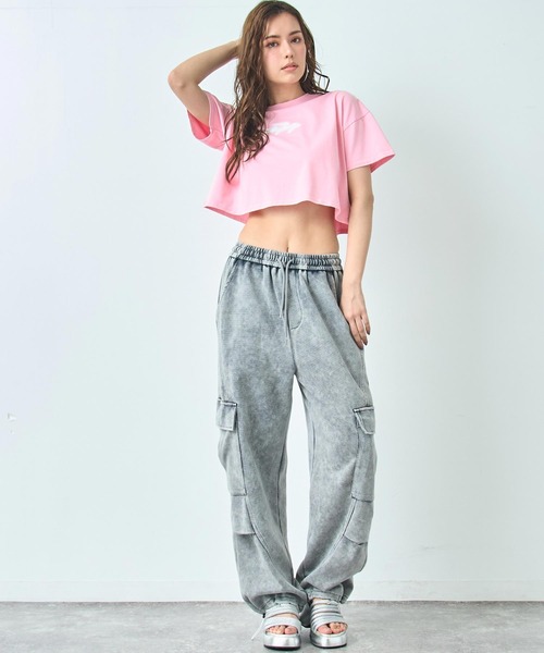 ANAP(アナップ)の「クロップド ネオンロゴ Tシャツ(Tシャツ/カットソー・レディース・ブラック/ピンク/ホワイト・FREE)」の12枚目の写真