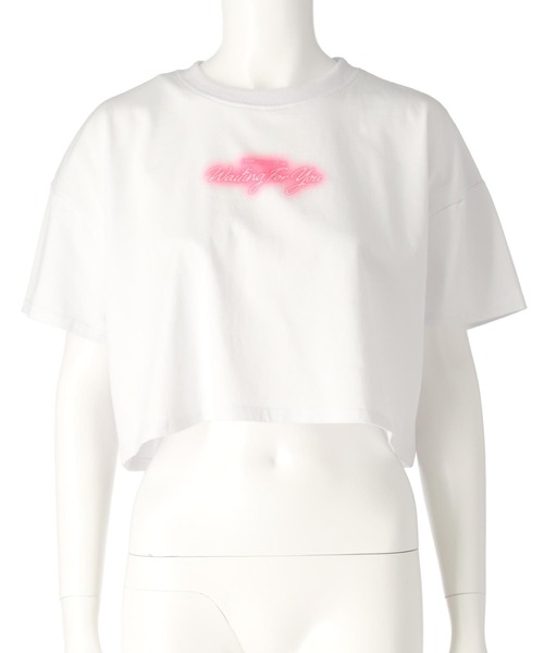 ANAP(アナップ)の「クロップド ネオンロゴ Tシャツ(Tシャツ/カットソー・レディース・ブラック/ピンク/ホワイト・FREE)」の10枚目の写真