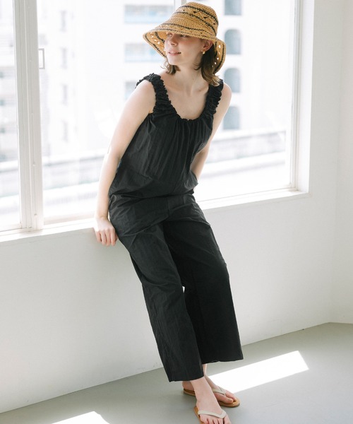 限定値下げ！美品　SACRA オールインワン　NAVY セール】 ダブルクロスVネックオールインワン （サロペット
