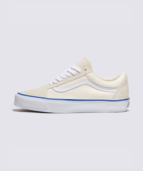 VANS(バンズ)の「VANS PREMIUM オールドスクール(スニーカー・メンズ・オフホワイト・4/4.5/5/5.5/6/6.5/7/7.5/8/8.5/9/9.5/10/10.5/11/11.5/12)」の1枚目の写真