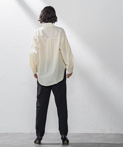 la.f…(ラエフ)の「キレリテーパードパンツ≪洗濯機で洗える≫(スラックス・レディース・キャメル/チャコールグレー/ブラック・11号/9号/7号)」の14枚目の写真