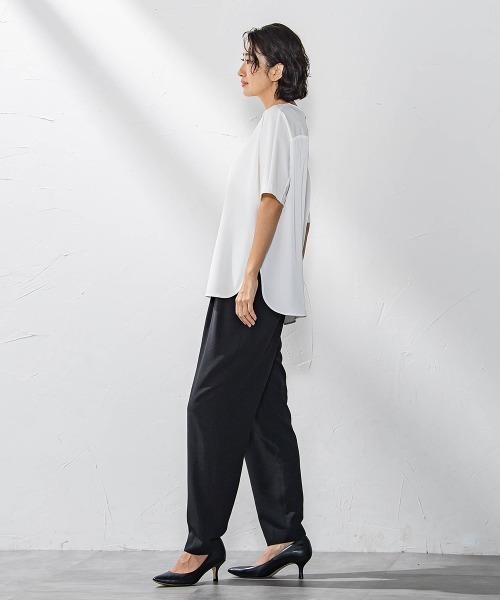 la.f…(ラエフ)の「キレリテーパードパンツ≪洗濯機で洗える≫(スラックス・レディース・キャメル/チャコールグレー/ブラック・11号/9号/7号)」の21枚目の写真