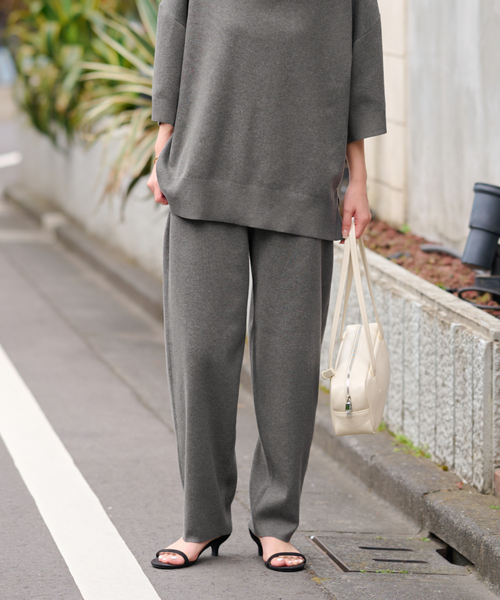 JOURNAL STANDARD relume（ジャーナルスタンダード　レリューム）の「［25AW新作］フルニードルカーブニットパンツ（その他パンツ・レディース・ブラウン/チャコールグレー・FREE）」の7枚目の写真