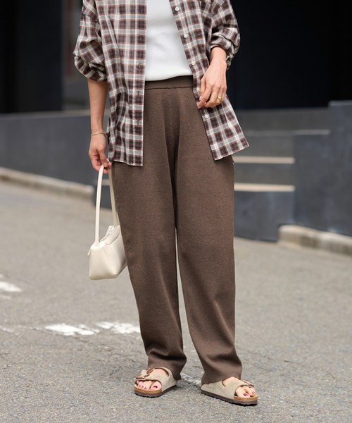 JOURNAL STANDARD relume（ジャーナルスタンダード　レリューム）の「［25AW新作］フルニードルカーブニットパンツ（その他パンツ・レディース・ブラウン/チャコールグレー・FREE）」の16枚目の写真