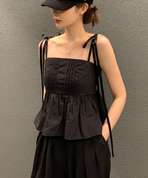 Aelina(エリナ)の「肩リボンベストトップス(シャツ/ブラウス・レディース・ホワイト/ブラック・F)」の5枚目の写真