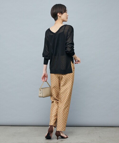 NOLLEY’S Sophi（ノーリーズソフィ）の「ウォッシャブルドットジャガードテーパードパンツ（その他パンツ・レディース・ベージュ系その他/ブラック系その他・38/36/34）」の3枚目の写真