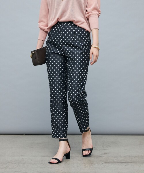 NOLLEY’S Sophi（ノーリーズソフィ）の「ウォッシャブルドットジャガードテーパードパンツ（その他パンツ・レディース・ベージュ系その他/ブラック系その他・38/36/34）」の20枚目の写真