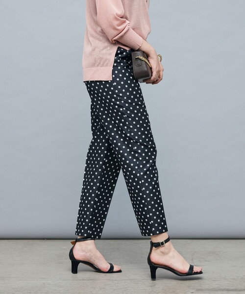 NOLLEY’S Sophi（ノーリーズソフィ）の「ウォッシャブルドットジャガードテーパードパンツ（その他パンツ・レディース・ベージュ系その他/ブラック系その他・38/36/34）」の22枚目の写真