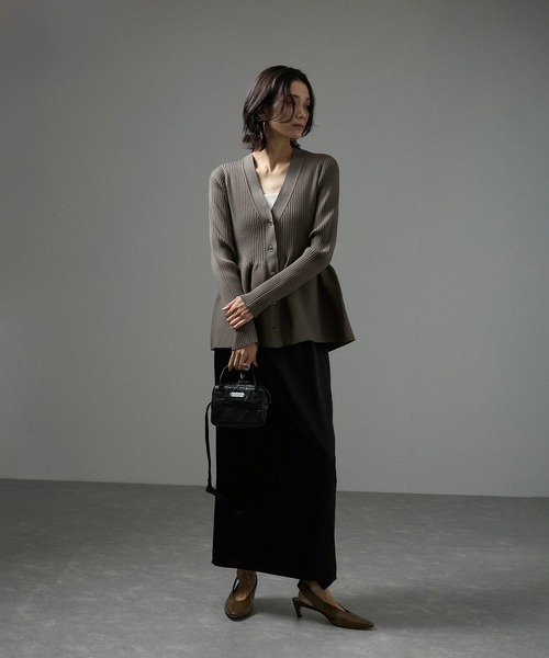 【SALON adam et rope】Vネックペプラムカーディガン SALON adam et rope'｜【WEB限定】Vネックペプラムカーディガン