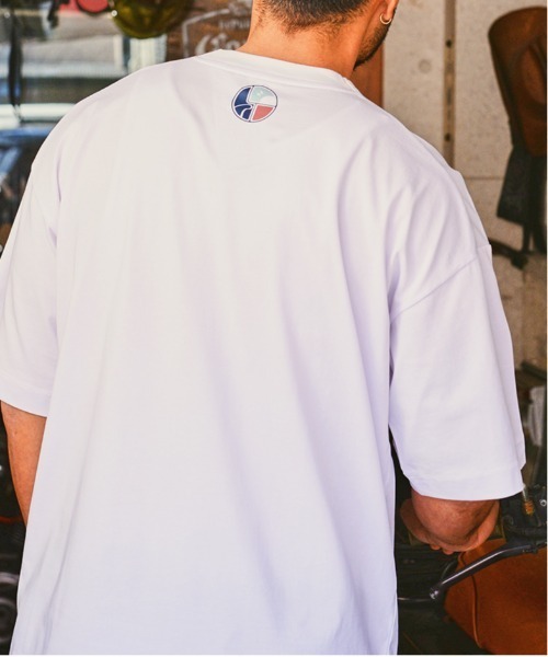 Sunny Smith(サニースミス)の「へビーオンス Cool Smith ロゴプリント Tシャツ 半袖(Tシャツ/カットソー・メンズ・チャコール/オフホワイト/レッド・LARGE/MEDIUM)」の15枚目の写真