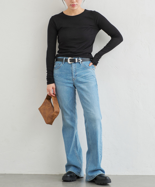 U by SPICK&SPAN（ユーバイスピックアンドスパン）の「シアースムースフライスロンTEE（Tシャツ/カットソー・レディース・ラベンダー/ホワイト/ブラック・FREE）」の7枚目の写真