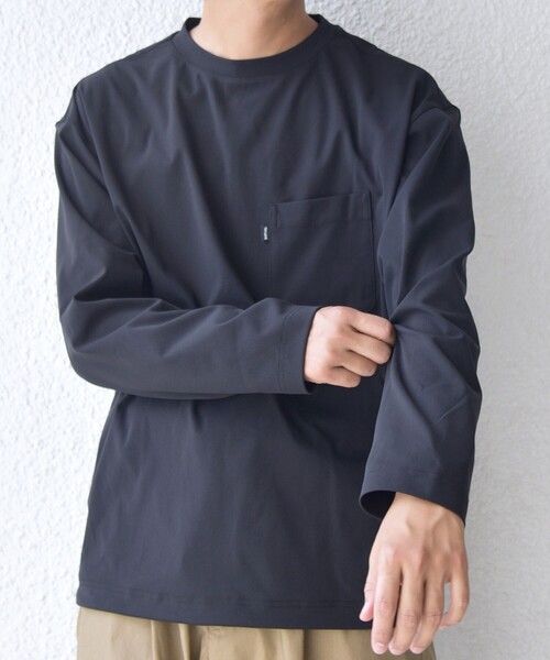 SHIPS any(シップス エニィ)の「SHIPS any: SORONA(R) ストレッチ ジャージー スピンドル ポケット Tシャツ (ロンT)◇(Tシャツ/カットソー・メンズ・ダークグレー/ホワイト/ブラック/ベージュ・SMALL/MEDIUM/LARGE/X-LARGE)」の17枚目の写真