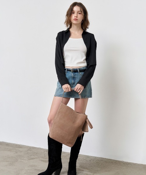 GENERAL IDEA(ジェネラルアイデア)の「GENERAL IDEA/ジェネラルアイディア eco suede basket shoulder bag ショルダーバッグ(ショルダーバッグ・レディース・キャメル/ベージュ/ブルー・FREE)」の15枚目の写真