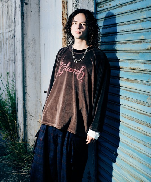 glamb（グラム）の「Spin Logo Velour Sweat / スピンロゴベロアスウェット（スウェット・メンズ・ブラック/グレー/ブラウン・S/M/L）」の14枚目の写真