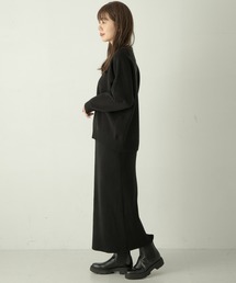 URBAN RESEARCH Sonny Label(アーバンリサーチサニーレーベル)の『WEB限定』スウェットライクニット×スカートセットアップ(ワンピース)