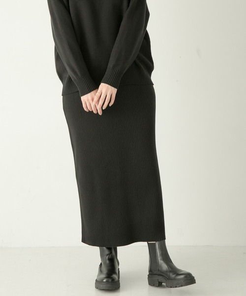 URBAN RESEARCH Sonny Label（アーバンリサーチサニーレーベル）の「『WEB限定』スウェットライクニット×スカートセットアップ（ワンピース・レディース・チャコールグレー/ブラック/ベージュ系その他・FREE）」の12枚目の写真