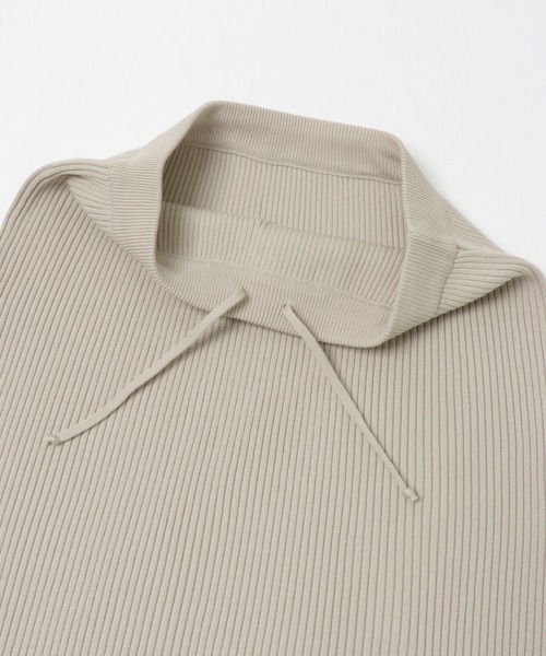 URBAN RESEARCH Sonny Label（アーバンリサーチサニーレーベル）の「『WEB限定』スウェットライクニット×スカートセットアップ（ワンピース・レディース・チャコールグレー/ブラック/ベージュ系その他・FREE）」の4枚目の写真