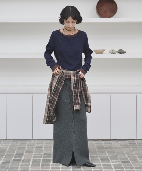 レイヤードライクヘンリーネックリブトップス（Tシャツ/カットソー