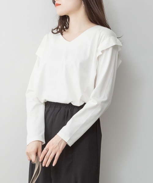 RCD(アールシーディー)の「ショルダータックカットソー(Tシャツ/カットソー・レディース・ブラック/グレイッシュベージュ/カーキ/チャコールグレー/オフホワイト・M-L/LL~3L/4L~5L)」の7枚目の写真
