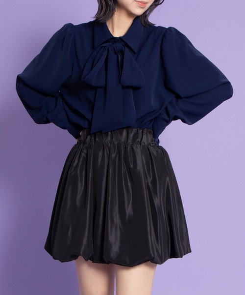 PUNYUS(プニュズ)の「リボン付きブラウス(シャツ/ブラウス・レディース・ネイビー/ホワイト/レッド・1/2/3/4)」の5枚目の写真