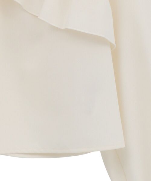 earth music&ecology（アースミュージックアンドエコロジー）の「フリルオフショルブラウス（シャツ/ブラウス・レディース・アイボリー/ブラック/チェック・FREE）」の13枚目の写真