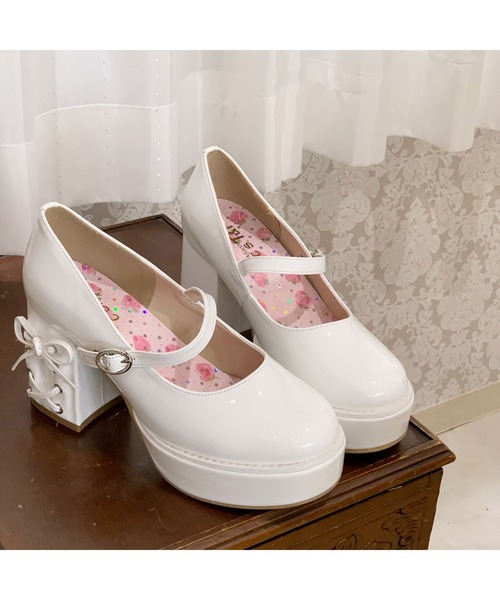 cs T&P(シーエスティーアンドピー)の「厚底ヒールレースアップパンプス(パンプス・レディース・ブラック系1/レッド系3/ホワイト系2・LL/L/M/S)」の4枚目の写真