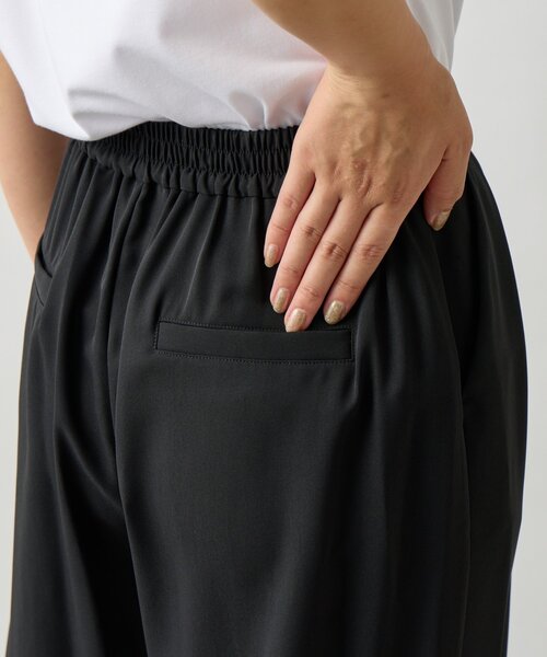un dix cors(アンディコール)の「《デイリーに活躍》タックワイドパンツ(スラックス・レディース・ブラック/オフホワイト/チャコールグレー/モカ・FREE)」の14枚目の写真