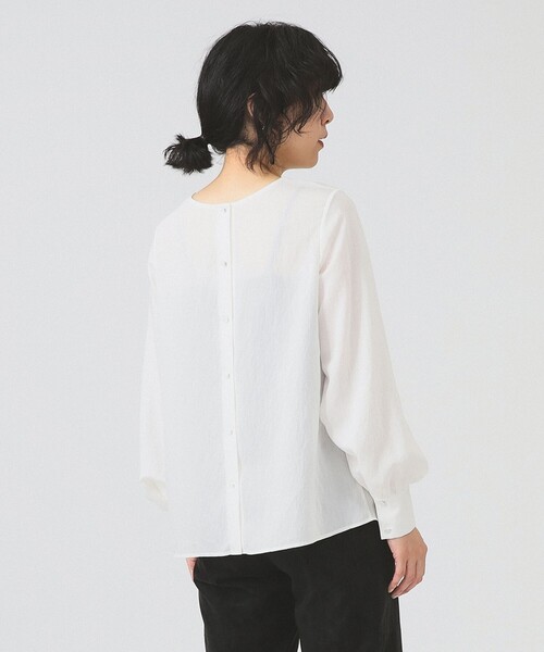 Ray BEAMS（レイビームス）の「RBS / レイヤー ラッフル ヨーク ブラウス（シャツ/ブラウス・レディース・ブラック/ホワイト・ONE SIZE）」の6枚目の写真