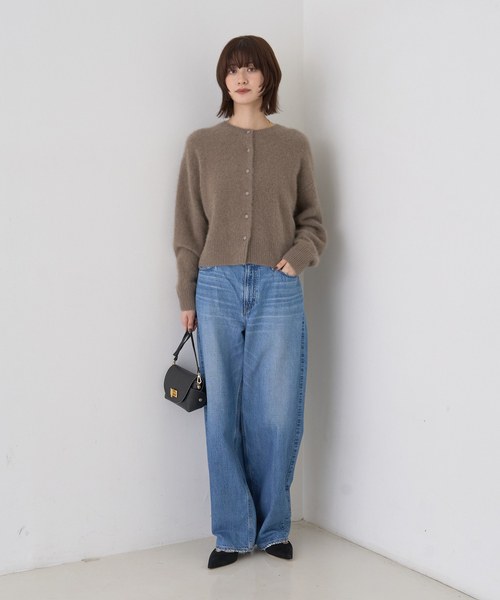 Rouge vif（ルージュヴィフ）の「フォックスウールクルーネッククルミ釦カーディガン（カーディガン/ボレロ・レディース・サックスブルー/ネイビー/ベージュ・フリー）」の19枚目の写真