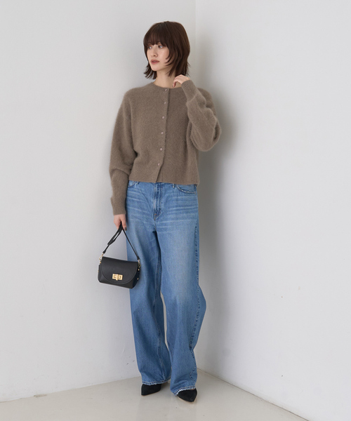 Rouge vif（ルージュヴィフ）の「フォックスウールクルーネッククルミ釦カーディガン（カーディガン/ボレロ・レディース・サックスブルー/ネイビー/ベージュ・フリー）」の20枚目の写真