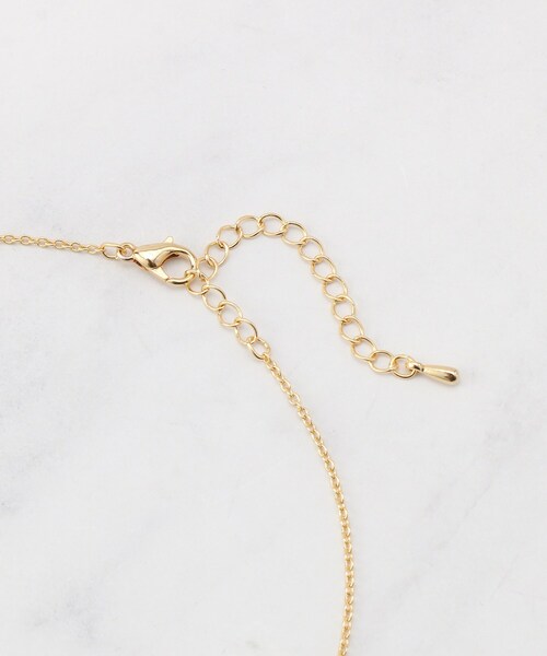 couture brooch（クチュールブローチ）の「プチパール調ビジューネックレス（ネックレス・レディース・ゴールド・00）」の5枚目の写真