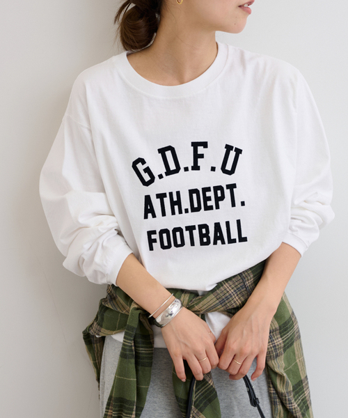 Goodwear(グッドウェア)の「【Goodwear/グッドウェア】クルーネックロングスリーブカットソー(Tシャツ/カットソー・レディース・ホワイト/ネイビー/ブラウン・LARGE)」の1枚目の写真