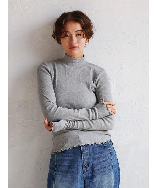 FIKA.(フィーカ)の「Prib turtle tee(Tシャツ/カットソー・レディース・ダークブラウン/杢グレー/チャコール/アイボリー/ワインレッド・FREE)」の14枚目の写真