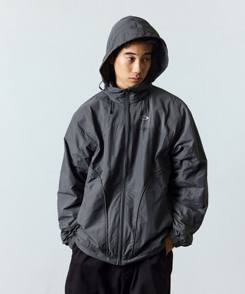 OAKLEYオークリー　ナイロンジャケット【 フード付き】 OAKLEYオークリー ナイロンジャケット【 フード付き】 OAKLEY