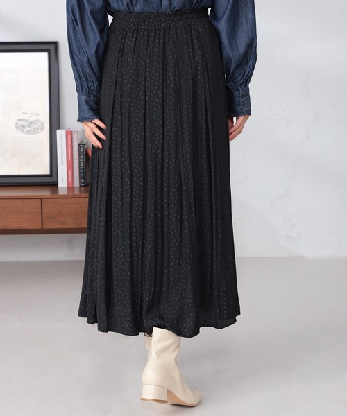 GALLORIA（ギャローリア）の「タックギャザースカート（スカート・レディース・ブラック/ブラウン・S/M/L/LL）」の6枚目の写真