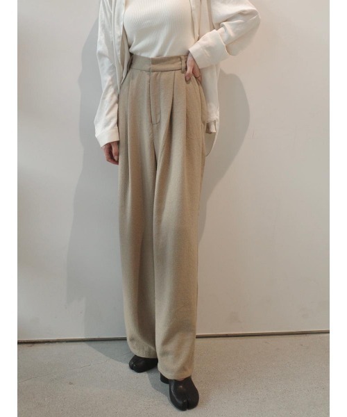 amel(エイメル)の「ブークレタックパンツ / ベージュ(その他パンツ・レディース・ベージュ・FREE)」の13枚目の写真