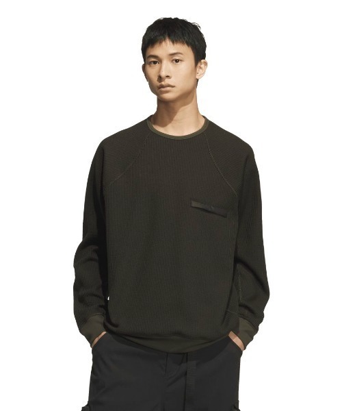 adidas(アディダス)の「アディダス adidas シティエスケープ ルーズフィット 裏起毛 ワッフル スウェット(スウェット・メンズ・カーキ/ブラック/オフホワイト・S/M/L/LL/3L)」の3枚目の写真