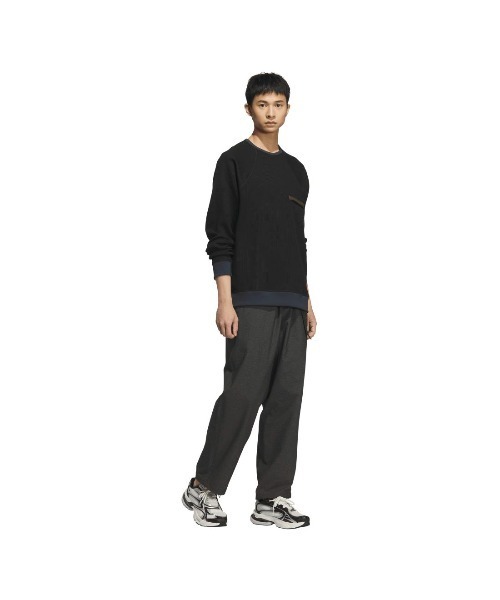 adidas(アディダス)の「アディダス adidas シティエスケープ ルーズフィット 裏起毛 ワッフル スウェット(スウェット・メンズ・カーキ/ブラック/オフホワイト・S/M/L/LL/3L)」の4枚目の写真