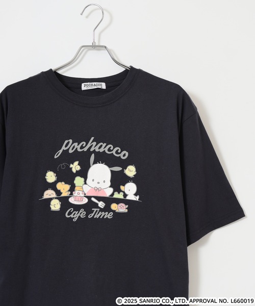 sanrio(サンリオ)の「サンリオキャラクターズ レディース ビッグシルエットTシャツ(Tシャツ/カットソー・レディース・オフホワイト/アイボリー系/ネイビー系/ブラック/ブルーグレー/グレイッシュベージュ/ホワイト系/ピンクベージュ/ピンク系その他/ホワイト系1/オートミール/ネイビー/ライトパープル/ダークグレー/ブラック系/チャコール/ホワイト/ブラック系1・M/L)」の15枚目の写真