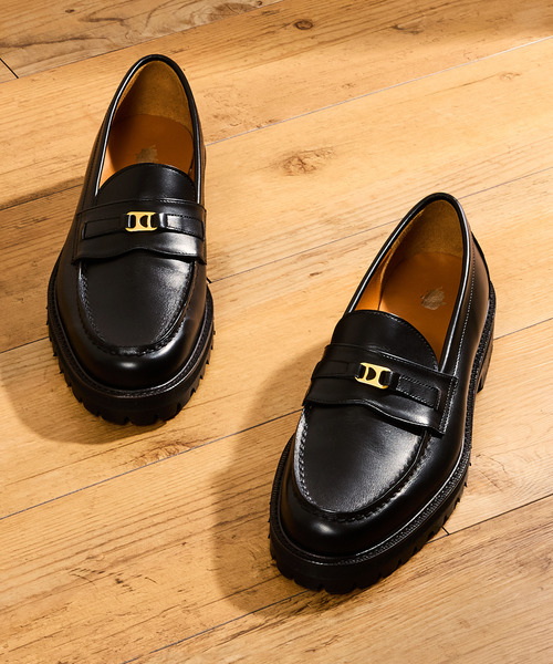 Tomo & Co（トモアンドシーオー）の「Tomo&Co トモアンドシーオー / PULL TAB BIT LOFER デュプイレザーレザープルタブコインローファー Vibram / TMTKS-S-0061（ローファー・メンズ・ブラック・27cm/26.5cm/26cm/25.5cm/25cm）」の2枚目の写真