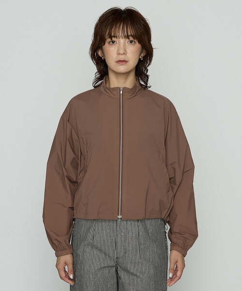 COMME CA Wardrobe（コムサワードローブ）の「〔 +サイズ 〕ドライナイロンストレッチタフタ ブルゾン（ブルゾン・レディース・ネイビー/ブラウン系その他・13号）」の14枚目の写真