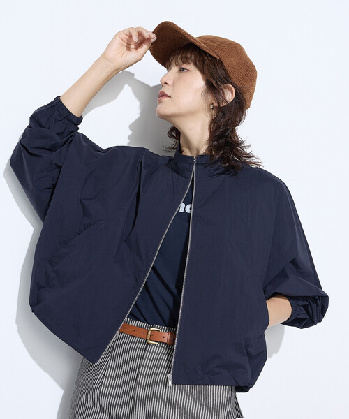 COMME CA Wardrobe（コムサワードローブ）の「〔 +サイズ 〕ドライナイロンストレッチタフタ ブルゾン（ブルゾン・レディース・ネイビー/ブラウン系その他・13号）」の5枚目の写真